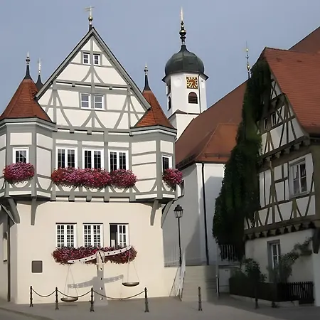 Am Kappenturm Lägenhet Hayingen